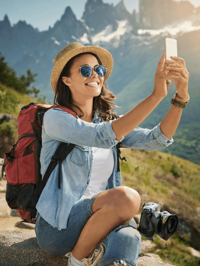 13 Helpful Tips for Solo Traveling